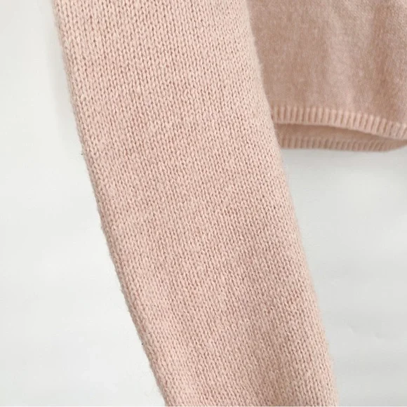 Victoria’s Secret Acrylic Wool Blend Pink Heart Long Sleeve Sweater Womens Small - Picture 5 of 9